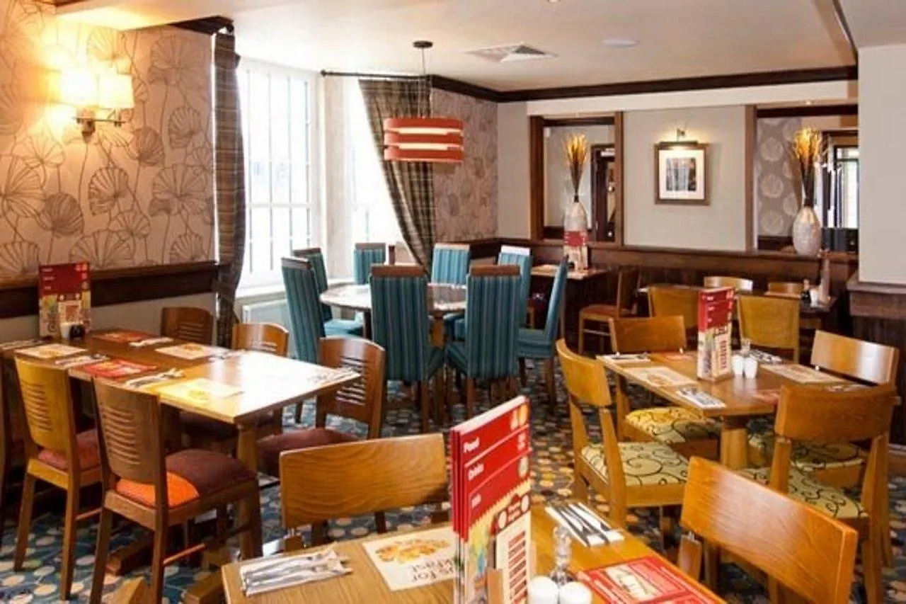 Premier Inn London דאגנהאם מלון