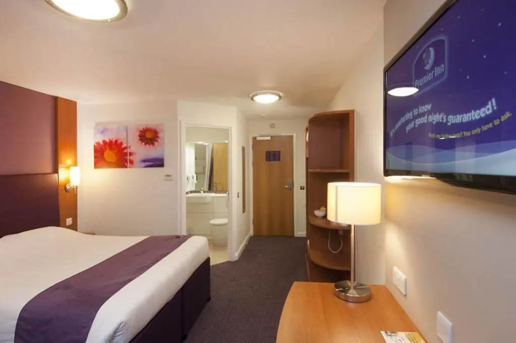 Premier Inn London דאגנהאם 3*,  בריטניה