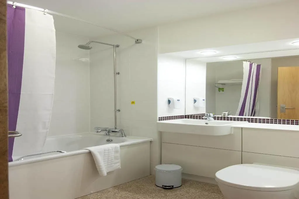 *** מלון Premier Inn London דאגנהאם בריטניה