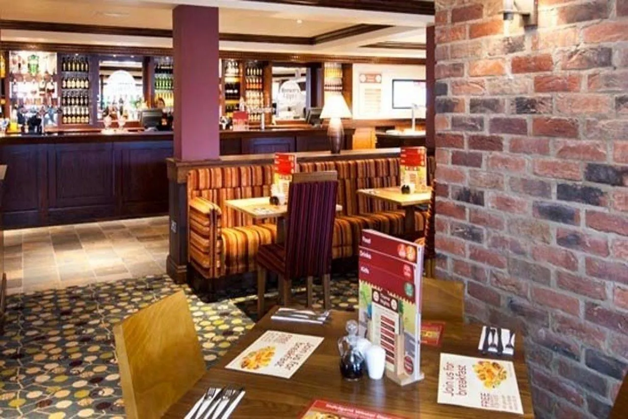 Premier Inn London Dagenham 3*,